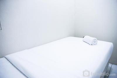 Apartemen Mutiara Bekasi - Pool View 2BR Mutiara Bekasi Apartment By Travelio