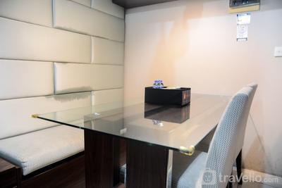 Apartemen Maple Park Sunter - Great Location 2BR Maple Park Sunter Apartment By Travelio