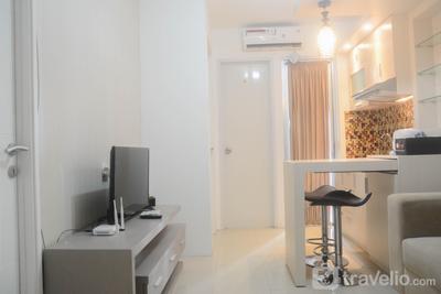 Apartemen Bassura City - Comfort Living 2BR Room at Bassura City Apartment By Travelio