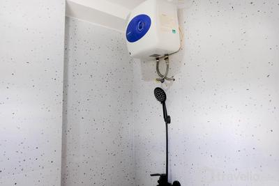 Apartemen Gateway Ahmad Yani Cicadas - Homey 1BR Apartment at Gateway Ahmad Yani Cicadas By Travelio