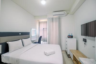 Comfy and Modern Studio Transpark Cibubur Apartment By Travelio