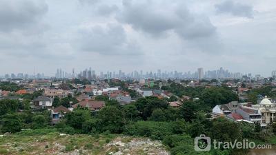 Apartemen Belmont Residence Puri - Vibrant 1BR Apartment at Belmont Residence Puri By Travelio