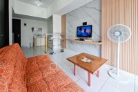 Lavish White 1BR at Casa de Parco Apartment By Travelio