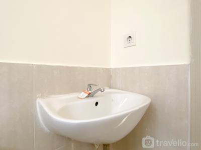 Apartemen Meikarta - 2BR Unfurnished at 28th Floor Meikarta Apartment By Travelio