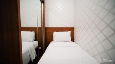 Apartemen Puncak Dharmahusada - Spacious 3BR Combined at Puncak Dharmahusada Apartment By Travelio