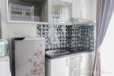 Apartemen Oak Tower - Homey and Minimalist 2BR at Oak Tower Apartment By Travelio