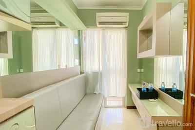 Comfort and Modern 1BR at Maple Park Sunter Apartment By Travelio