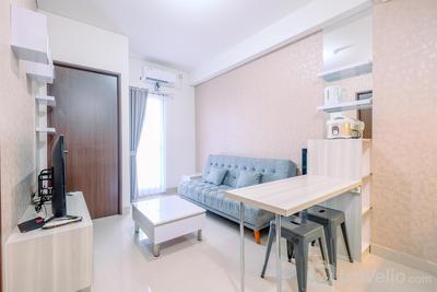 Comfy and Modern 2BR at Transpark Cibubur Apartment By Travelio