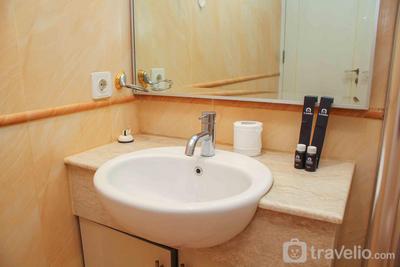 Apartemen FX Residence - High Floor and Strategic 3BR Apartment at FX Residence By Travelio
