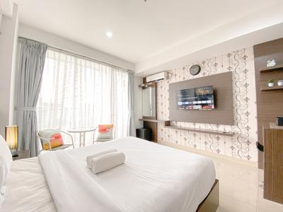 Tranquil Studio Room at Dago Suites Apartment By Travelio