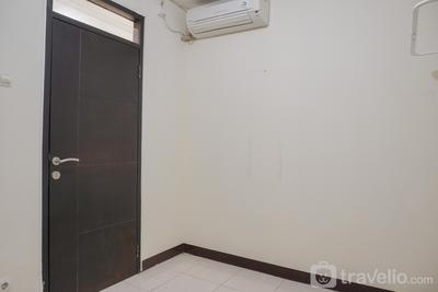 Apartemen Casablanca East Residence - Unfurnished 2BR Apartment with AC at Casablanca East Residences By Travelio