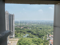 Apartemen Meikarta - Functional Unfurnished Studio at Apartment Meikarta with AC By Travelio