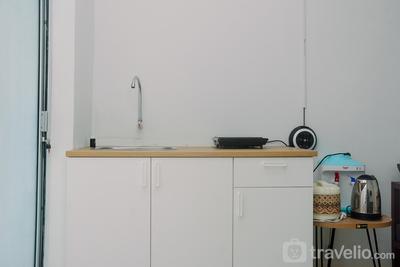 Apartemen Bassura City - Cozy Living 2BR Apartment at Bassura City near Mall By Travelio