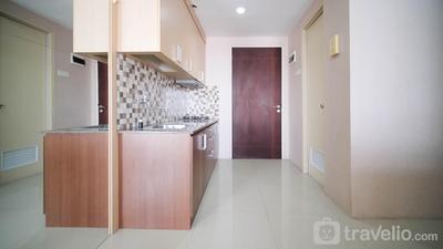 Apartemen Metropolis - Comfy Designed Studio at Metropolis Apartment By Travelio