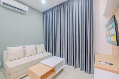 Minimalist and Cozy 1BR Ciputra World 2 Apartment By Travelio