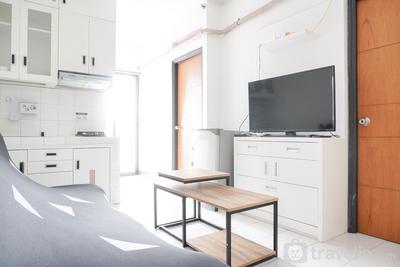 Apartemen Casablanca East Residence - Cozy Living 2BR Apartment at Casablanca East Residences By Travelio