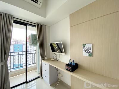 Apartemen LRT City Bekasi - Fancy and Nice Studio at Eastern Green LRT City Apartment By Travelio