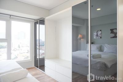 Apartemen Maqna Residence - Comfy and Spacious 2BR Loft Apartment Maqna Residence By Travelio