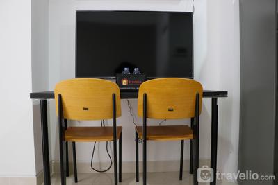 Apartemen West Vista - Fancy and Nice Studio Room at West Vista Apartment By Travelio