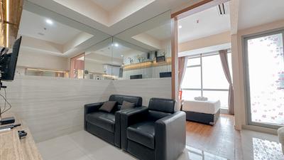 Apartemen Grand Sungkono Lagoon - Comfortable Living and Best Location 1BR at Grand Sungkono Lagoon Apartment By Travelio