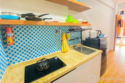 Apartemen Patraland Urbano - Well Furnished Studio Room at High Floor Patraland Urbano Apartment By Travelio