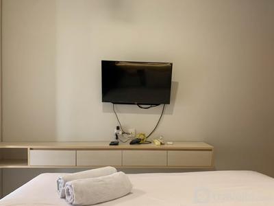 Apartemen The Mansion Bougenville Kemayoran - Lavish and  Elegant 1BR at The Mansion Kemayoran Apartment By Travelio