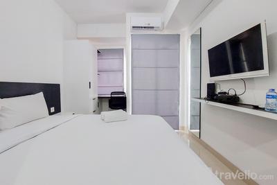 Nice and Fancy Studio Apartment at Serpong Garden By Travelio