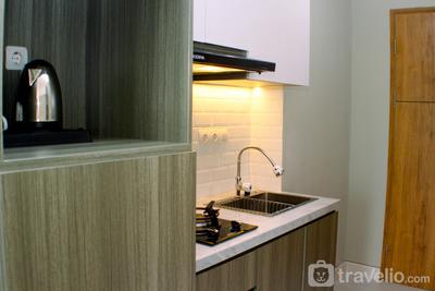 Apartemen LRT City Jatibening - Comfy Studio Apartment at Gateway Park LRT City Bekasi By Travelio