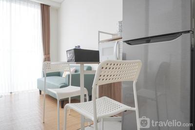 Apartemen Sedayu City Suites Kelapa Gading - Minimalist 1BR Apartment at Sedayu City Suites By Travelio