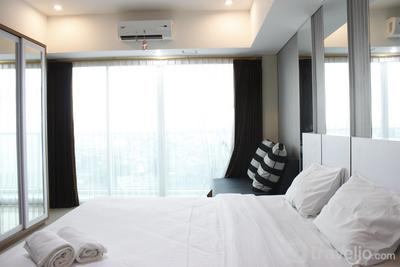 Apartemen Tamansari La Grande - Bright Studio Tamansari La Grande Apartment By Travelio