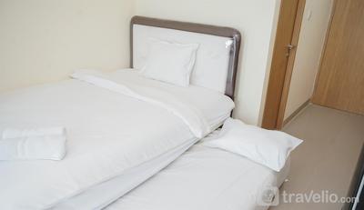 Simply Look Studio Apartment at B Residence By Travelio