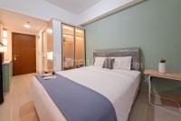 Apartemen Parkland Avenue - Simple Neutral Toned Studio Room at Parkland Avenue Apartment By Travelio