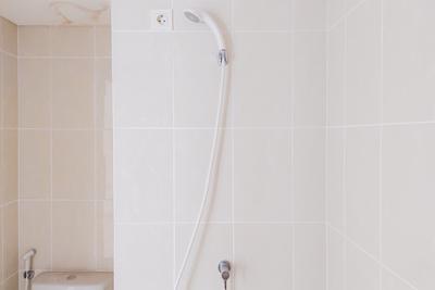 Apartemen M-Town Residence - Nice Unfurnished 3BR Apartment at 27th Floor M-Town Residence By Travelio