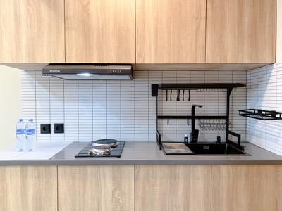 Apartemen LRT City Jatibening - Modern Look Studio at Gateway Park LRT City Bekasi Apartment By Travelio
