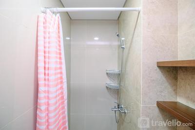Apartemen Transpark Cibubur - Comfortable and Modern Studio Transpark Cibubur Apartment By Travelio