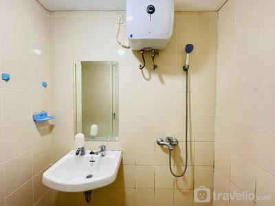 Apartemen Parahyangan Residence - Spacious Studio Room Apartment at Parahyangan Residence By Travelio