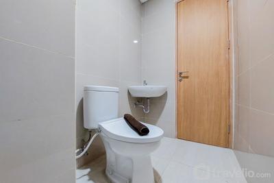 Apartemen B Residence - Homey and Comfort Studio Apartment at B Residence By Travelio