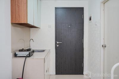 Apartemen Baileys - Comfort and Cozy Stay Studio Room at Baileys Apartment By Travelio