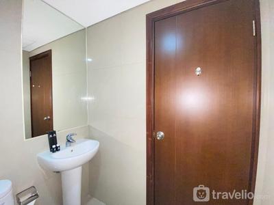 Apartemen El Royale - Deluxe and Well Appointed 2BR at El Royale Apartment By Travelio
