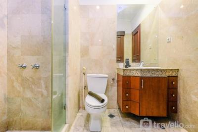 Apartemen Bellezza - Exclusive and Comfy 2BR with Extra Room at Bellezza Apartment By Travelio