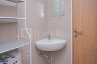 Apartemen B Residence - Comfy and Minimalist Studio Apartment B Residence By Travelio