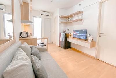Apartemen Bassura City - Good and Comfy 2BR at Bassura City Apartment By Travelio