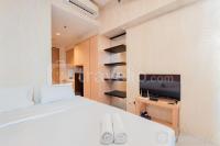 Nice and Modern Studio at Tree Park City Cikokol Apartment By Travelio
