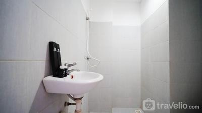 Apartemen Dian Regency - Homey Studio Apartment at Dian Regency By Travelio