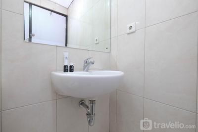 Apartemen Nifarro Park - Comfort Studio For 4 Pax at Nifarro Park Apartment By Travelio