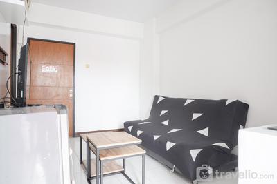 Apartemen Casablanca East Residence - Cozy Living 2BR Apartment at Casablanca East Residences By Travelio