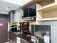 Apartemen Grand Dhika City - Well Furnished 2BR Grand Dhika City Apartment By Travelio