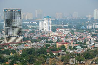 Apartemen Sudirman Park - 2BR City View Sudirman Park Apartment By Travelio