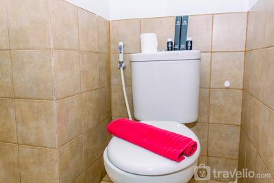Apartemen Green Pramuka City - Spacious and Comfy 1BR at Green Pramuka City Apartment By Travelio