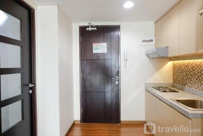 Apartemen Tamansari La Grande - Homey and Cozy 2BR Apartment at Tamansari La Grande By Travelio